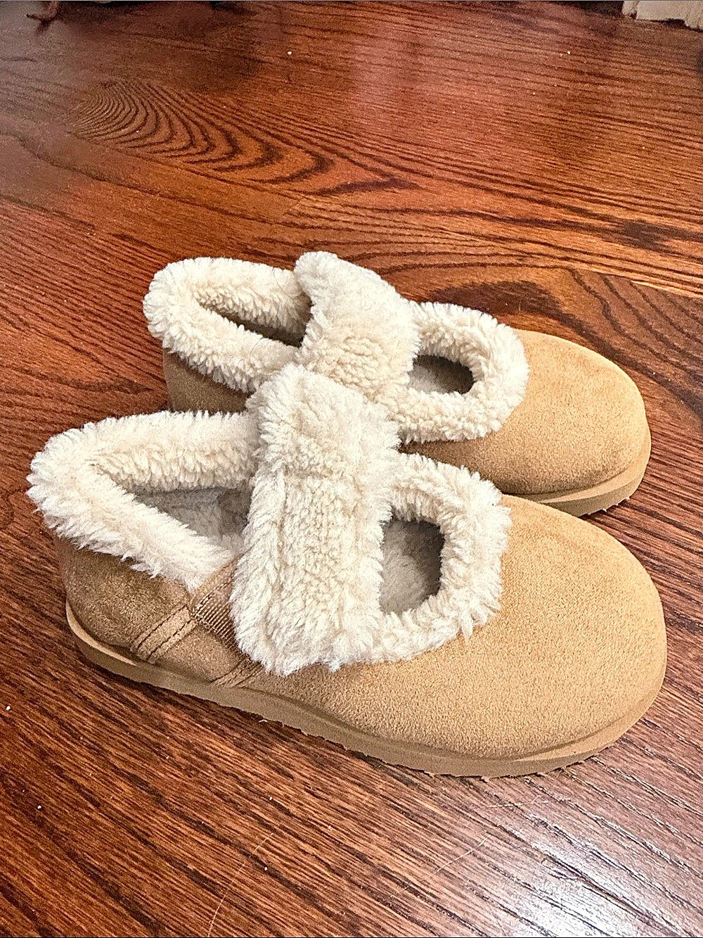 BNWOT Zara Faux Fur shearling Trim Slippers in Brown & Cream size eu 25